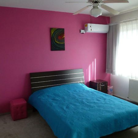 Double Room With Ensuite Bathroom At Datacom Building Никосия Экстерьер фото
